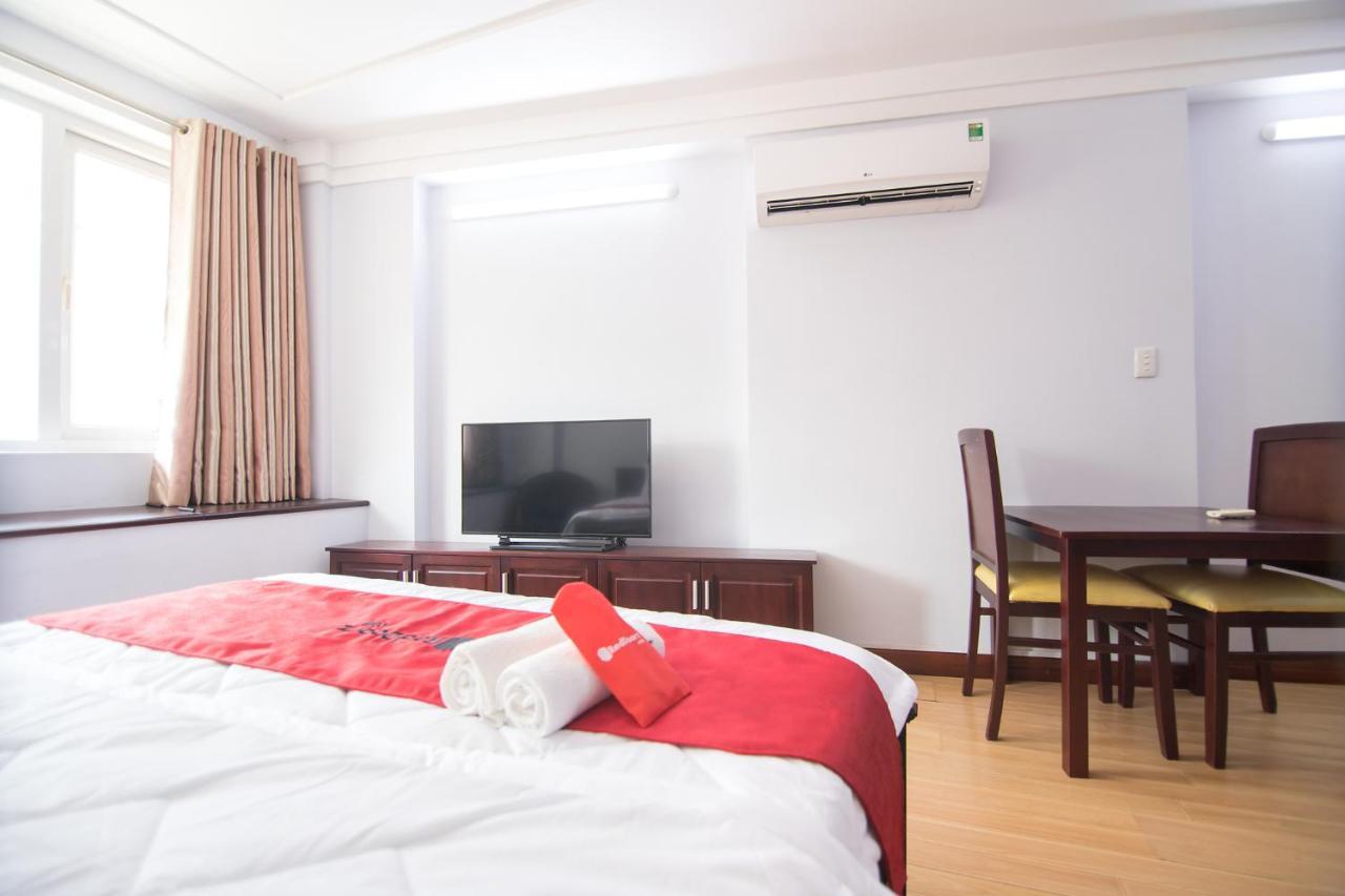 Reddoorz Near Hoa Lu Stadium Cidade de Ho Chi Minh Exterior foto